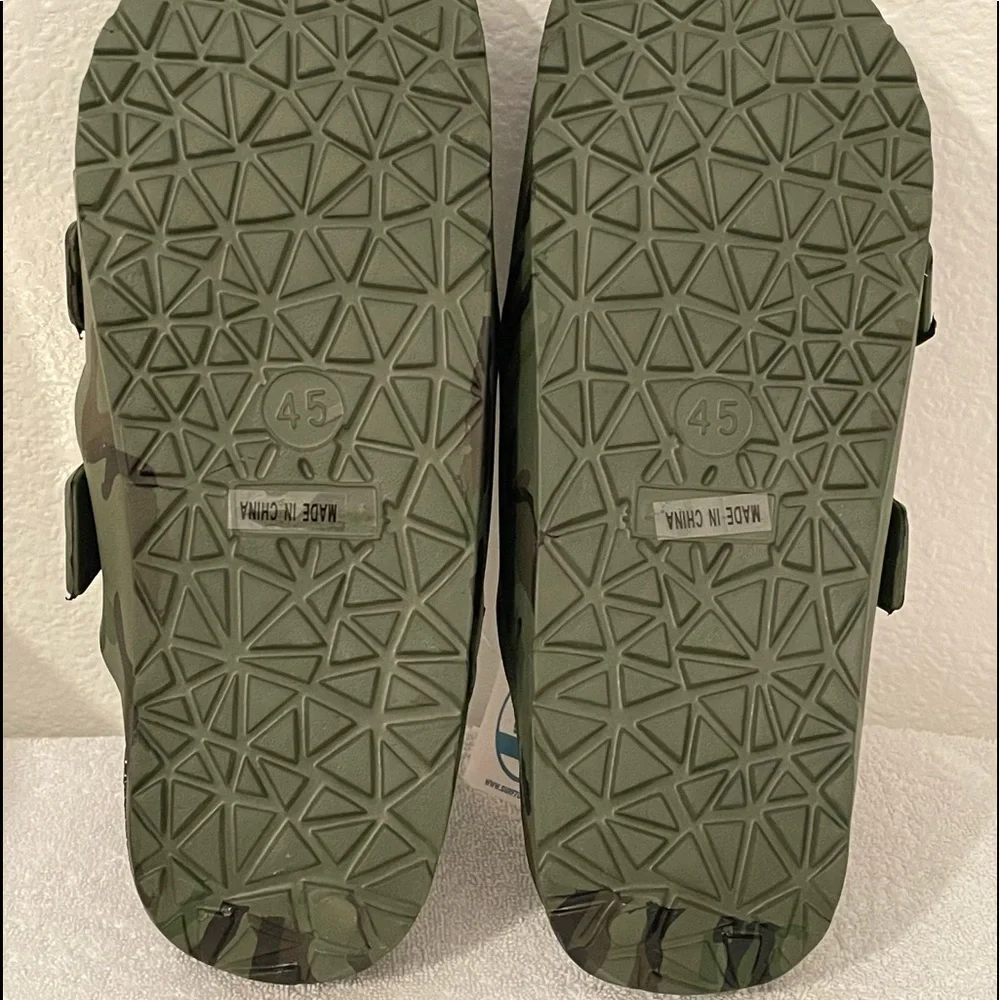 NWT Double Buckle Slide Sandals Size 13 Adjustable